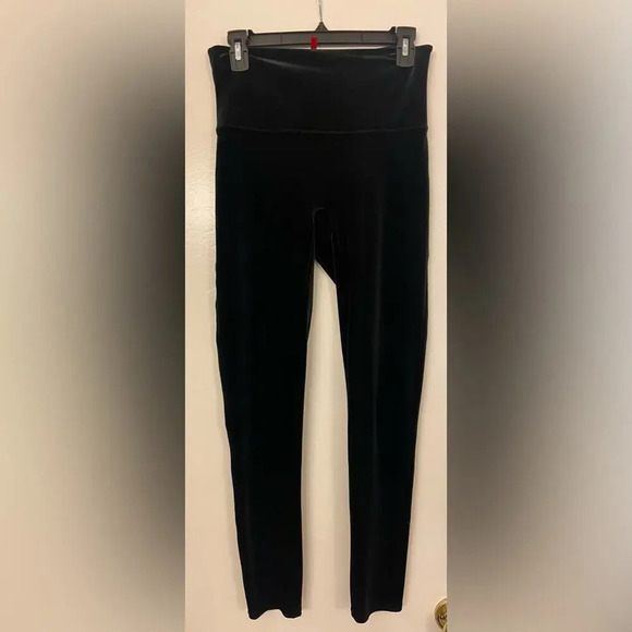 SPANX Velvet Leggings Black Size Large - Picture 5 of 8